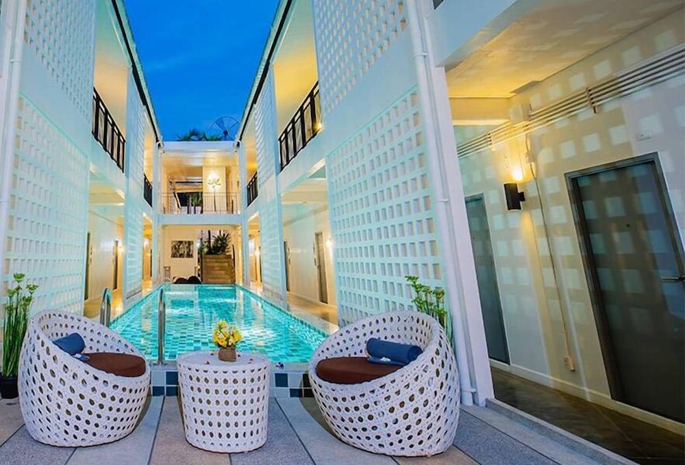 The Rubber Hotel Phuket Thalang Bagian luar foto