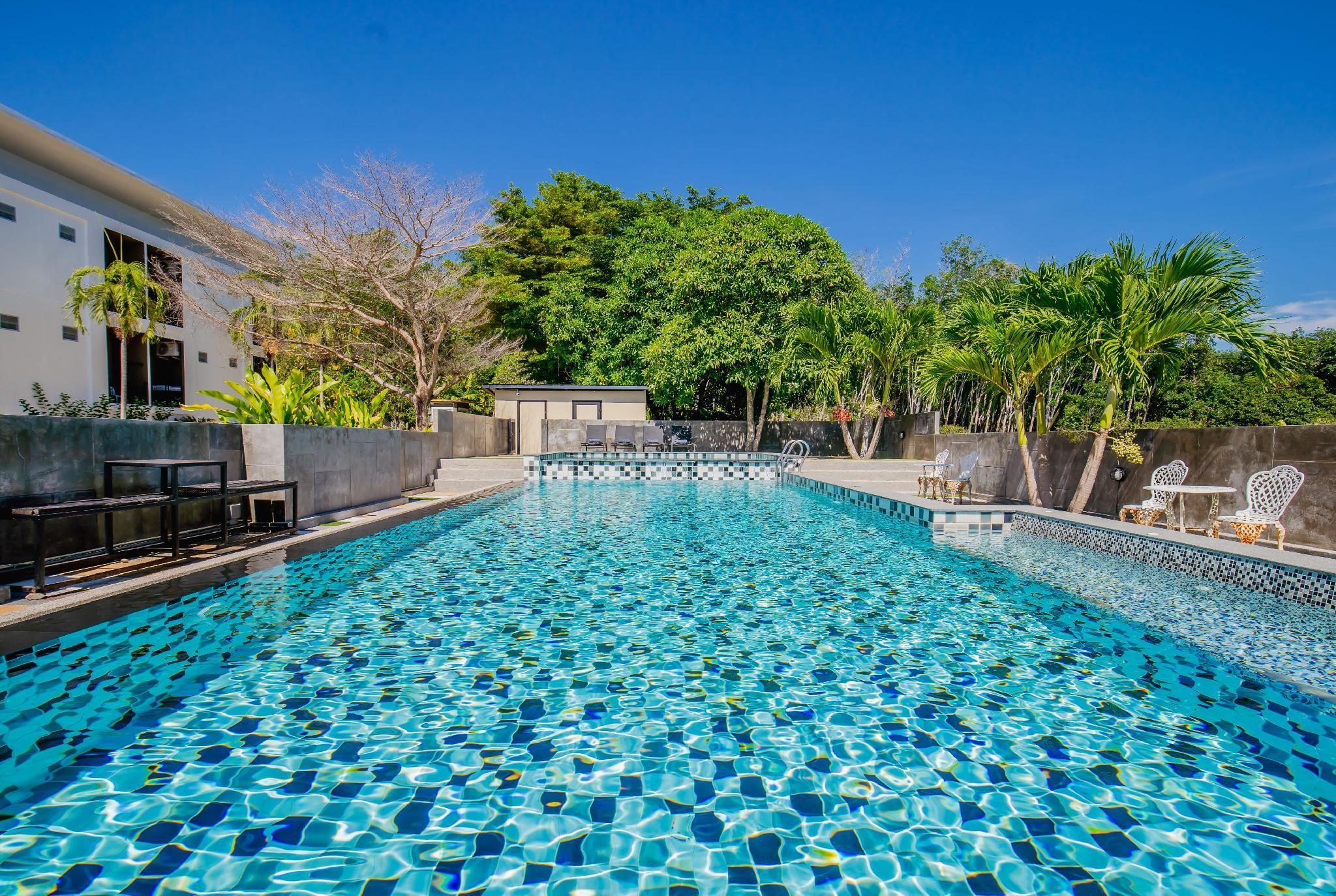 The Rubber Hotel Phuket Thalang Bagian luar foto